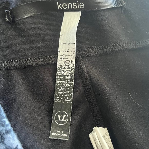 Kensie Leggings (2) Athletic ActiveWear Exercise Pants Black Gray Print XLarge - Picture 5 of 8